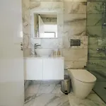 Oasis 6 *